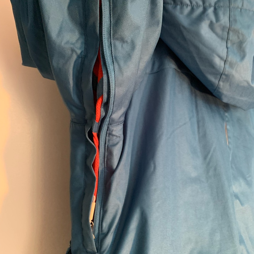 Ski jacket / Snowboard jacket - Picture 14 of 16